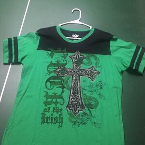 Celtic Cross St. Patrick’s Day T-Shirt - Men’s Medium - NEW